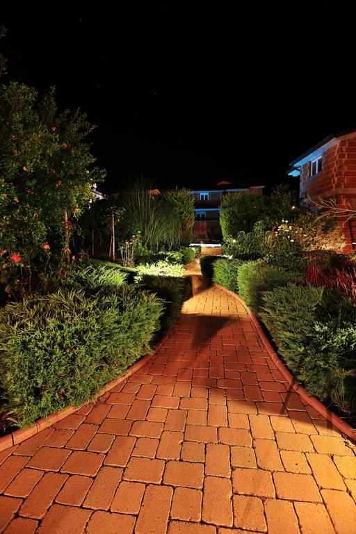 Apartments Meri Лижнян Екстер'єр фото